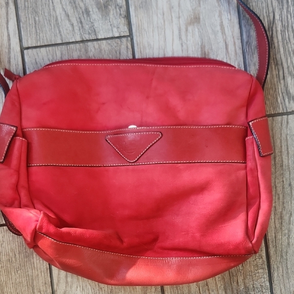 Safari Columbian Bags Vintage Red Lamb Skin Leather Purse With Adjustable Strap - Picture 13 of 13